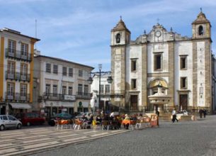 PRÉSENTATION OFFICIELLE de la Ville d’Évora – Portugal