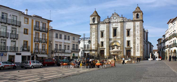 PRÉSENTATION OFFICIELLE de la Ville d’Évora – Portugal