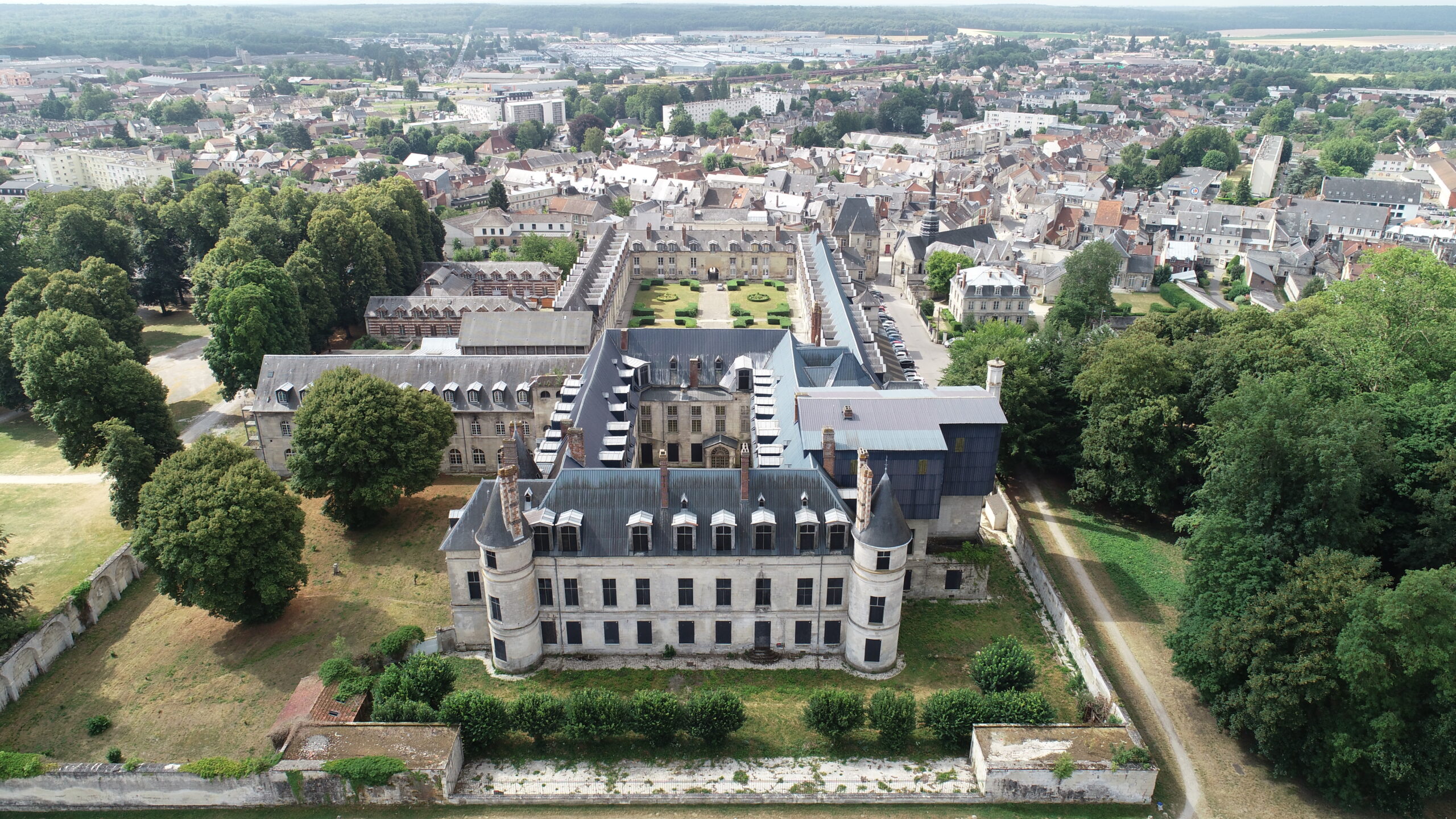 CENTRE DES MONUMENTS NATIONAUX