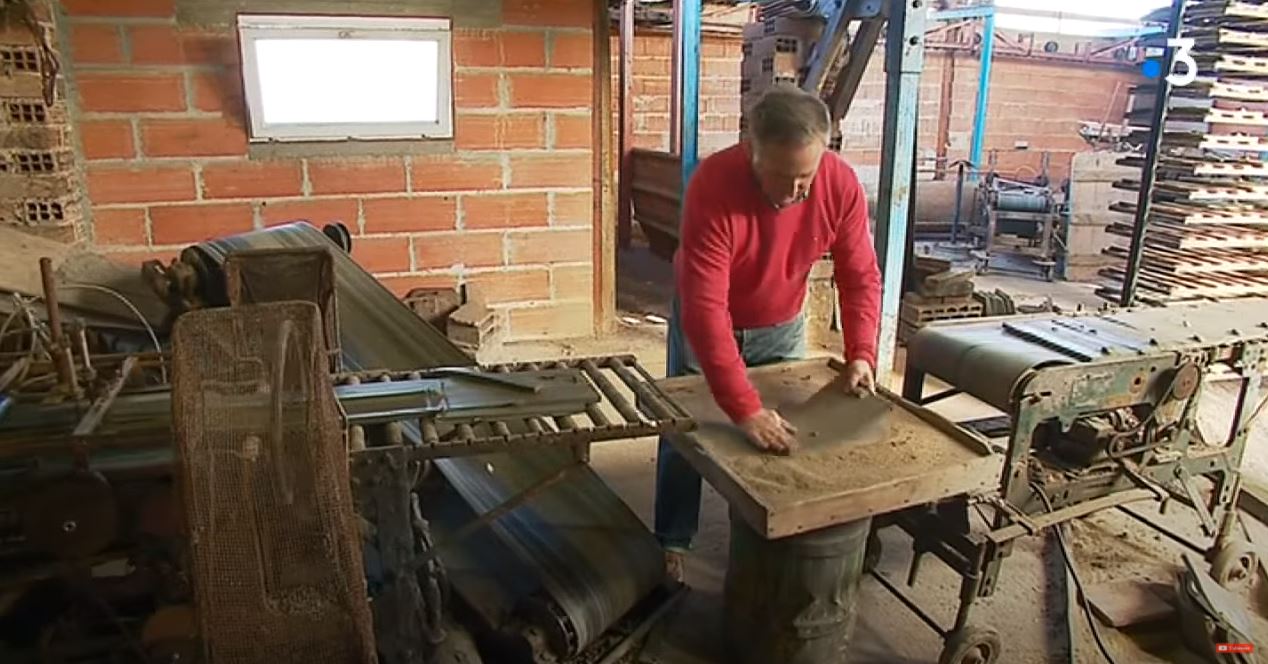 AUPEIX, TUILERIE ARTISANALE DE SAINT-HILAIRE