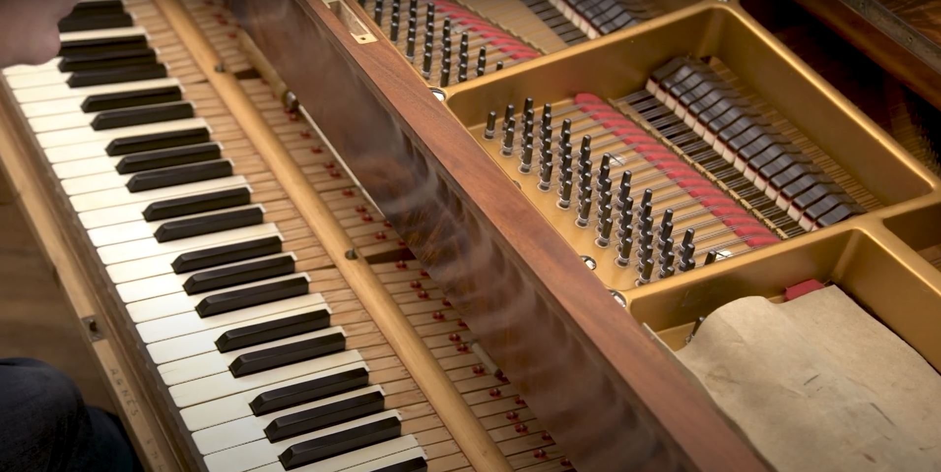 PIANOS BALLERON